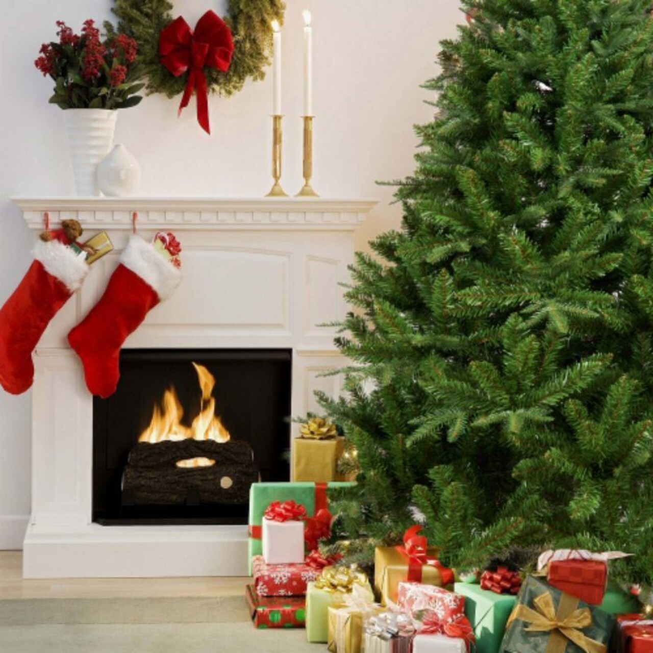 6 -foot artificial Christmas tree with no light, no light hinged cloud fir PVC/PE Christmas tree, suitable for indoor and outdoor